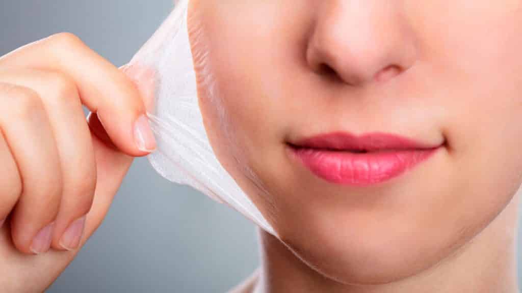 Peeling facial