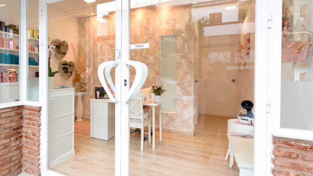 8-consejos-de-cómo-abrir-un-negocio-de-estética-exitoso